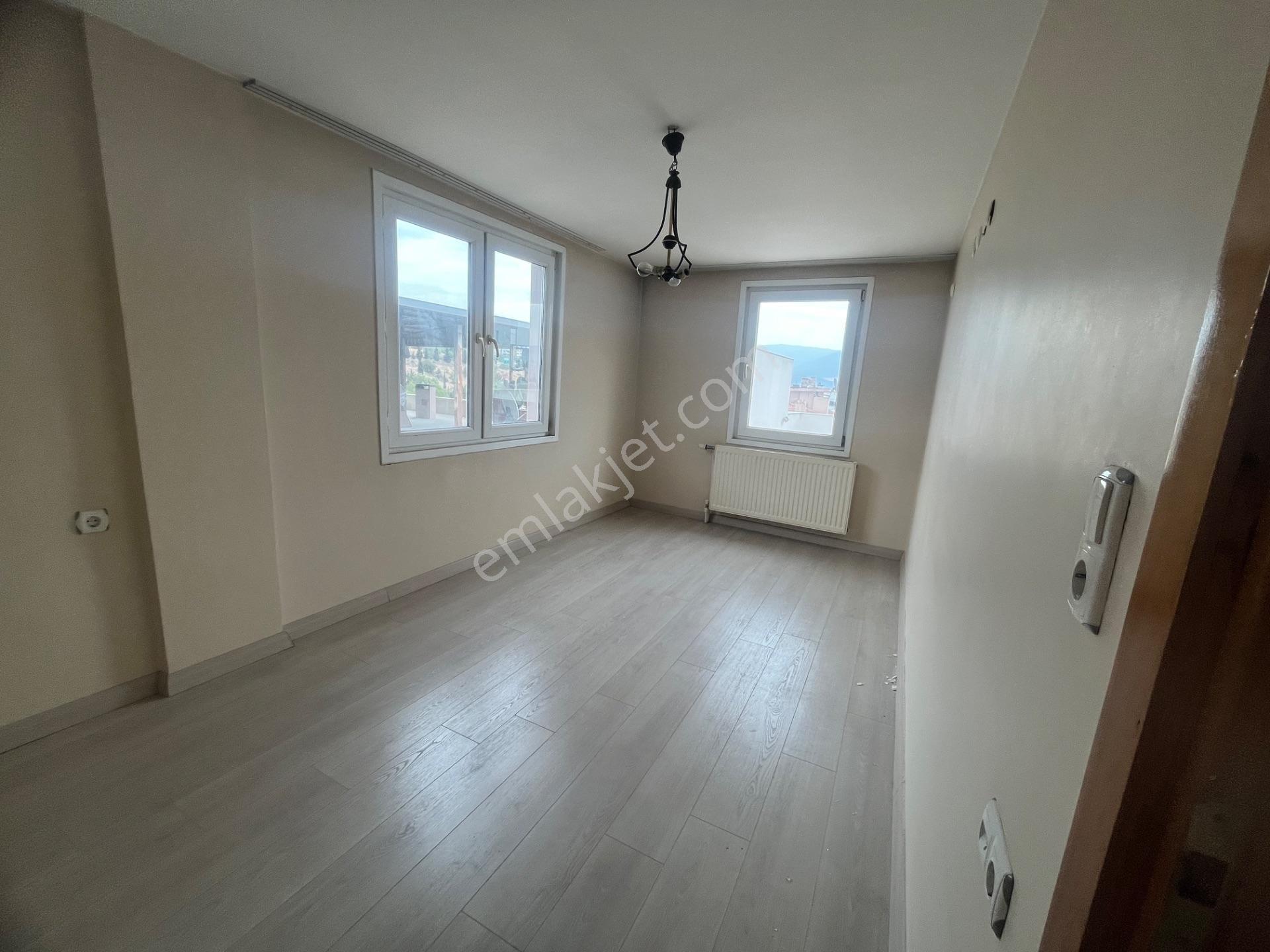 Bayraklı Osmangazi'de 4 Cepheli 4+1 Teraslı Dublex Daire — fotoğraf 33