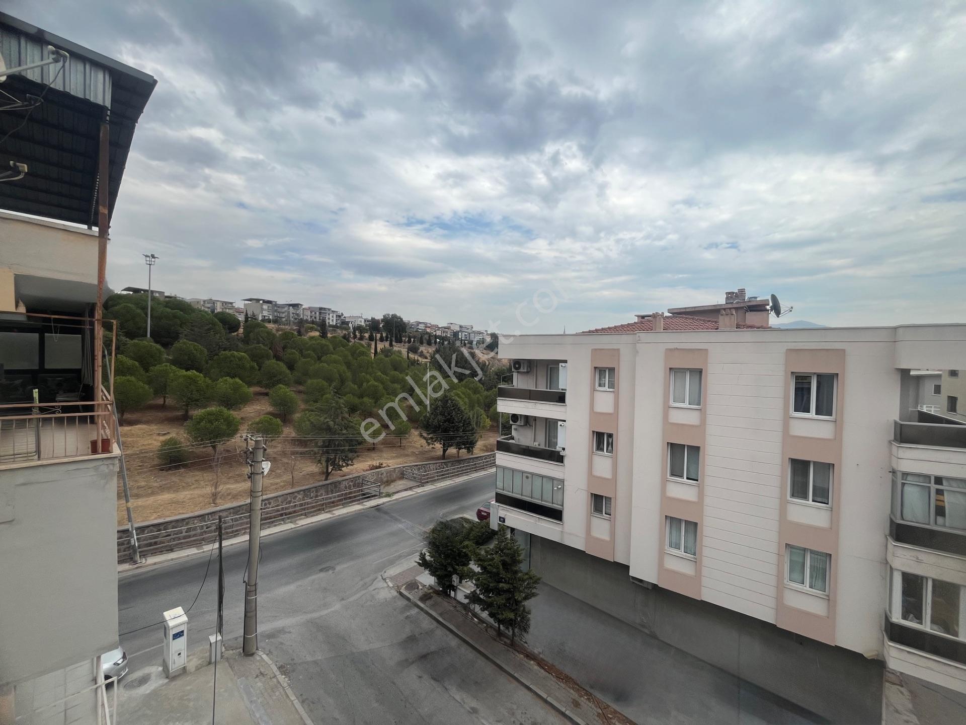 Bayraklı Osmangazi'de 4 Cepheli 4+1 Teraslı Dublex Daire — fotoğraf 36