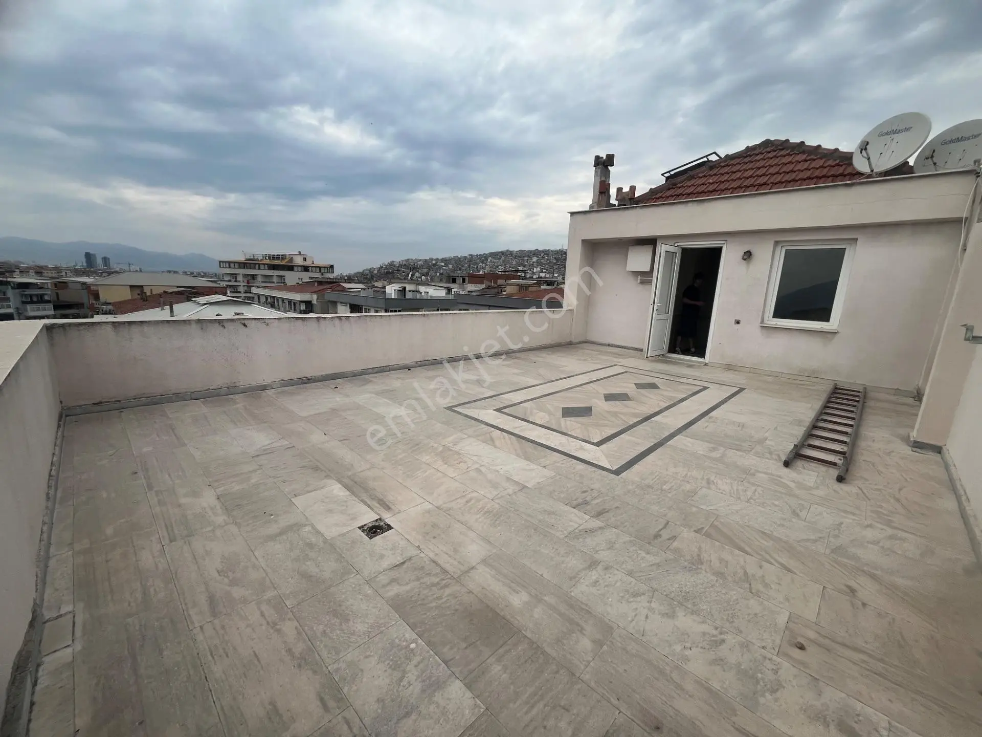 Bayraklı Osmangazi'de 4 Cepheli 4+1 Teraslı Dublex Daire — fotoğraf 37