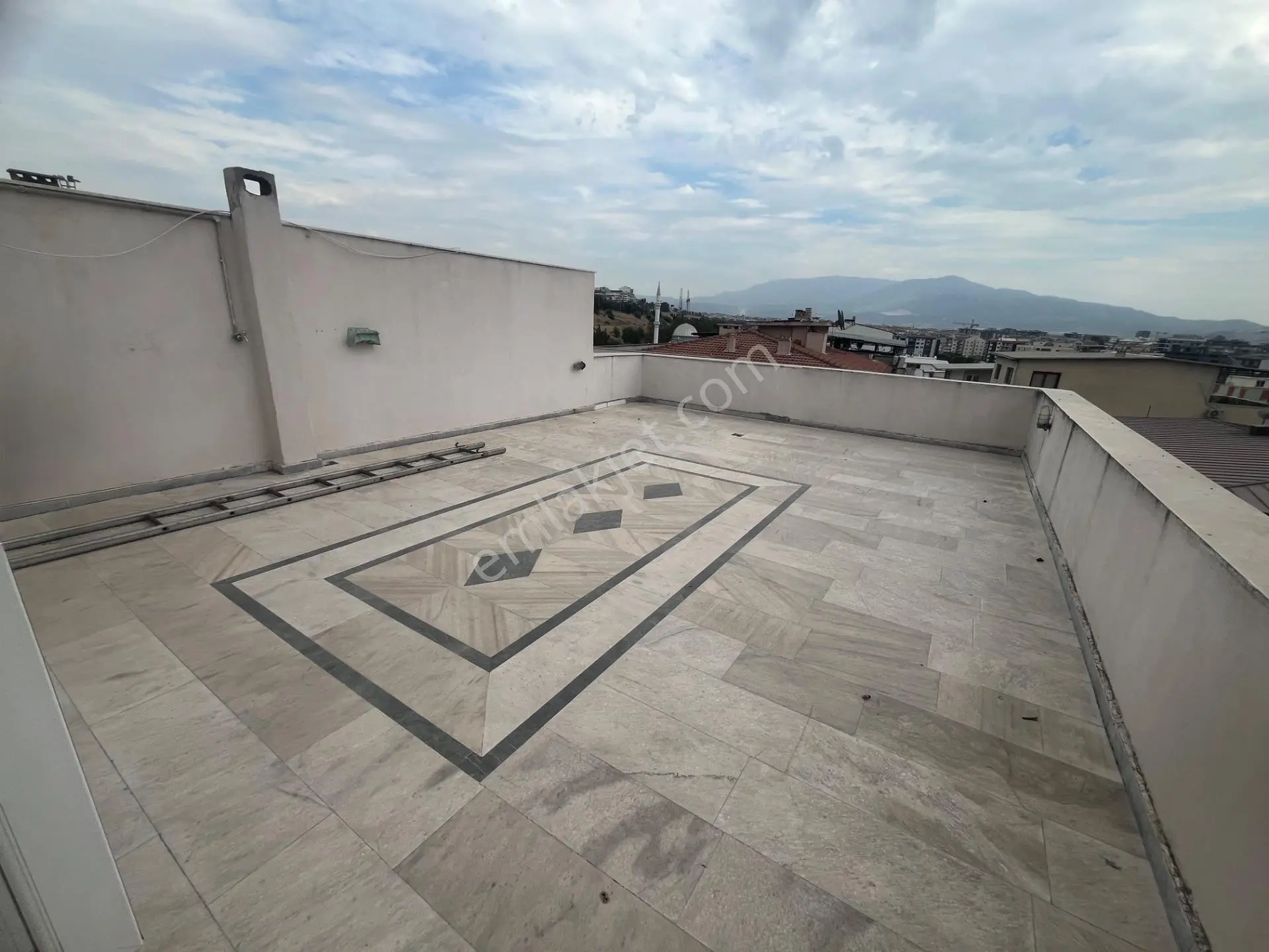 Bayraklı Osmangazi'de 4 Cepheli 4+1 Teraslı Dublex Daire — fotoğraf 38
