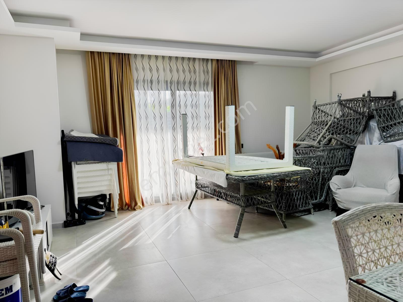 Nazilli Pazarına Ve Denize Yakın Konumda Eşyalı 3+1 Villa — fotoğraf 10