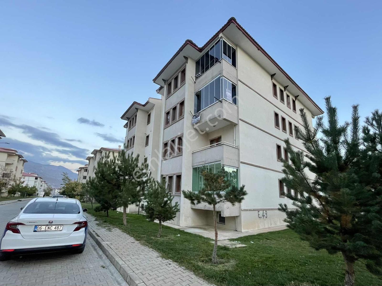 Tuncaygül'den Satılık 2+1 Ara Kat Daire | Geçit 2. Etap Toki — fotoğraf 3
