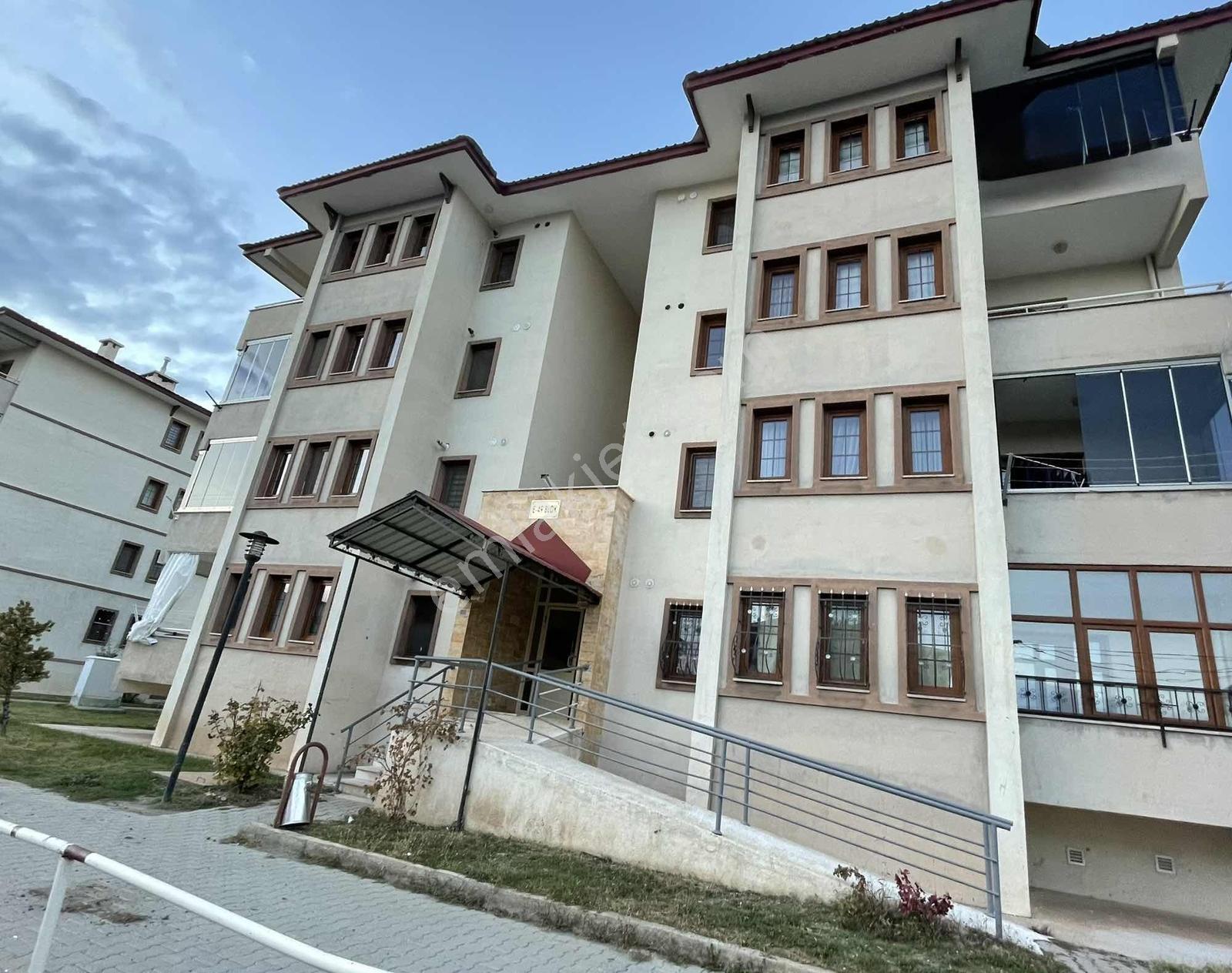 Tuncaygül'den Satılık 2+1 Ara Kat Daire | Geçit 2. Etap Toki — fotoğraf 7