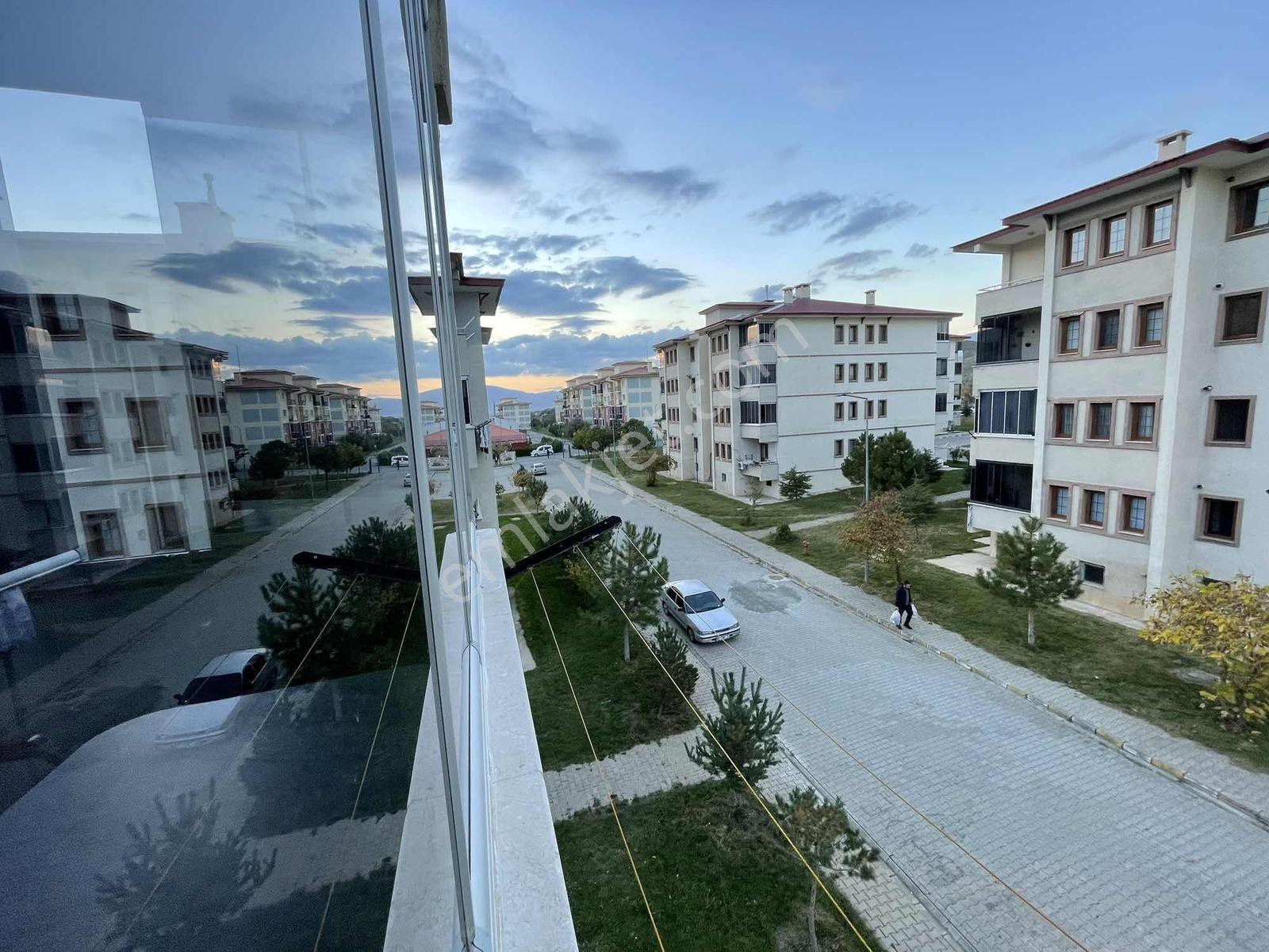 Tuncaygül'den Satılık 2+1 Ara Kat Daire | Geçit 2. Etap Toki — fotoğraf 26