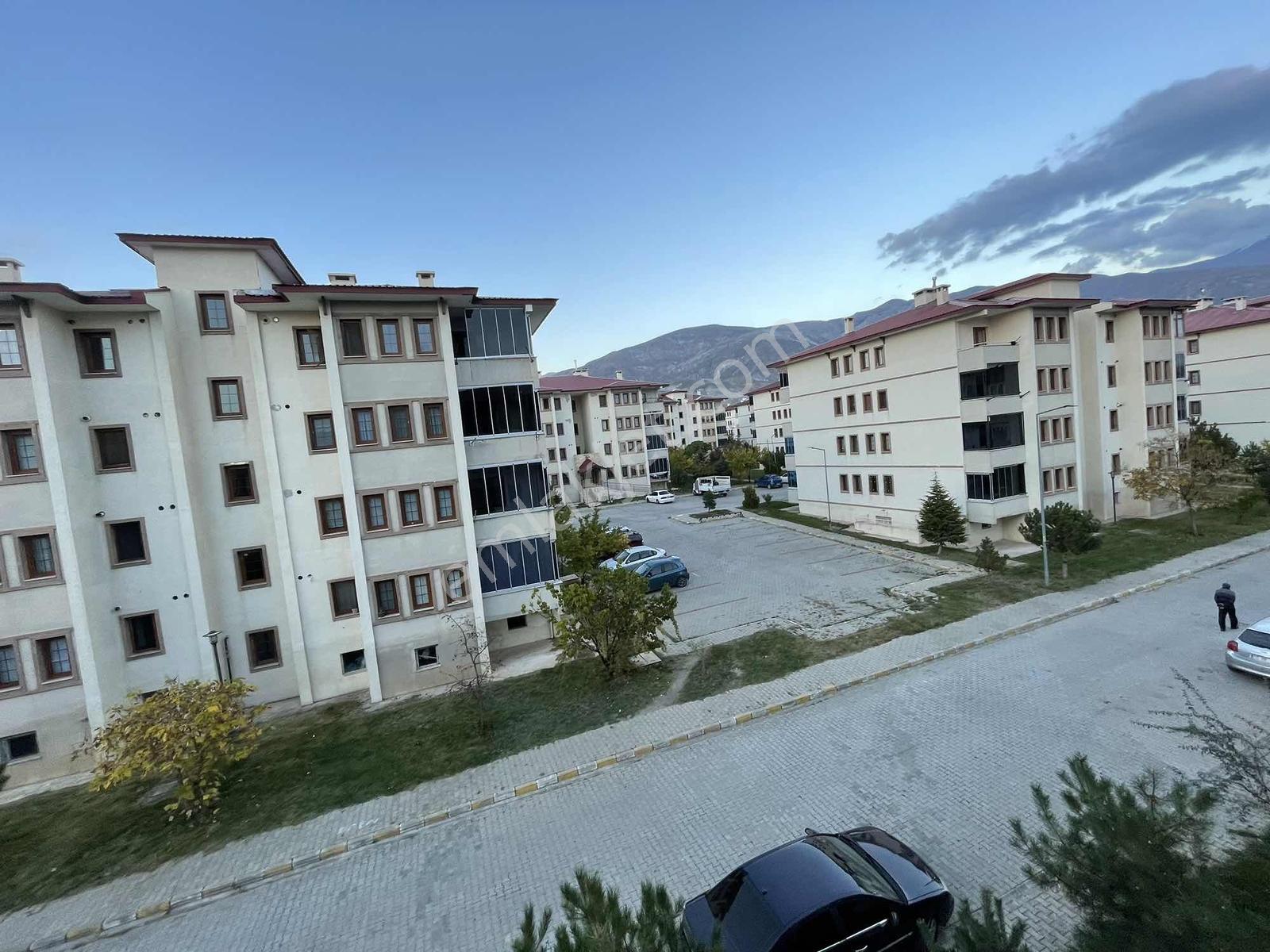 Tuncaygül'den Satılık 2+1 Ara Kat Daire | Geçit 2. Etap Toki — fotoğraf 27