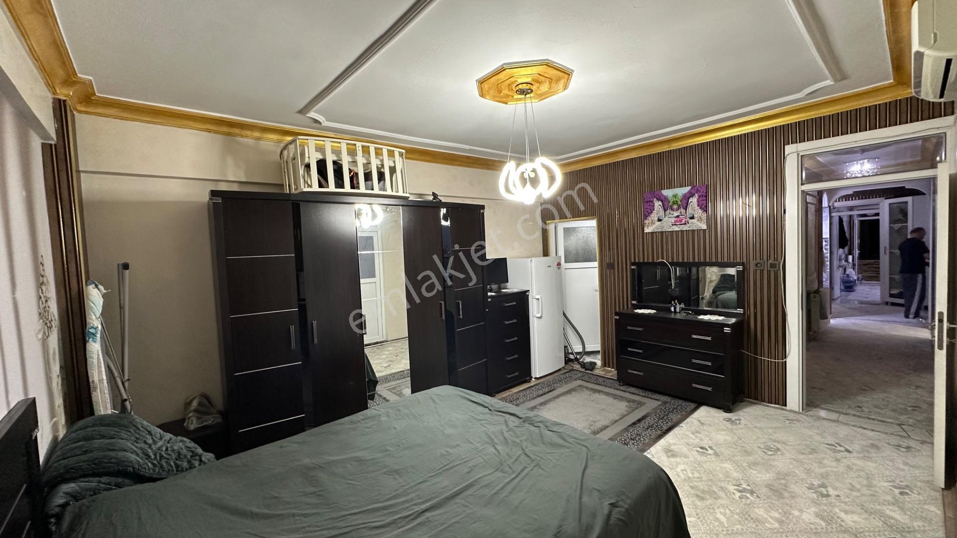 Deniz’den Yenişehir Mah Ana Cadde Üzeri Satılık 4+1 Evebeyn + Cam Ve Süs Havuzlu+lüx İçi Ful Daire — fotoğraf 15