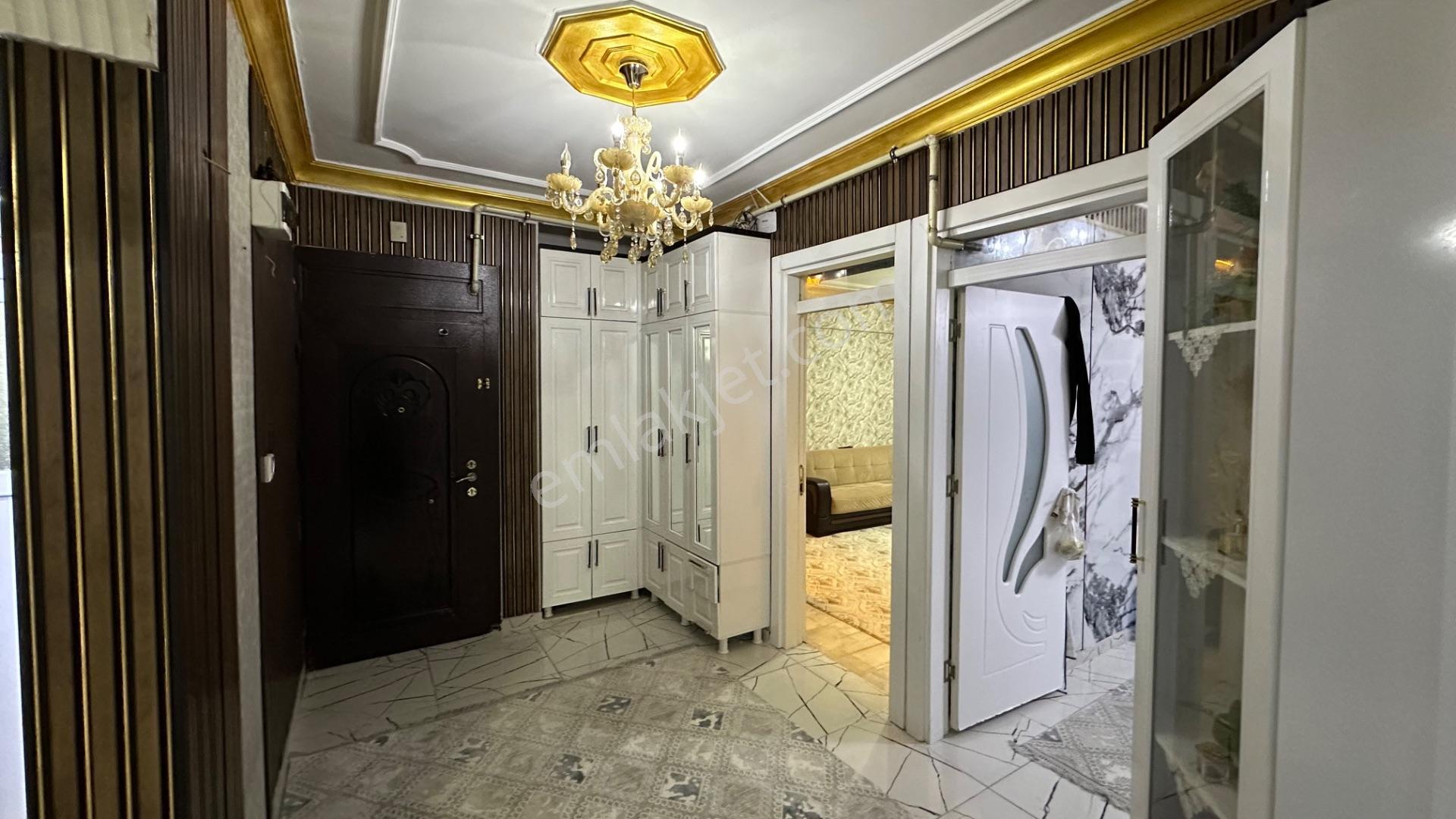 Deniz’den Yenişehir Mah Ana Cadde Üzeri Satılık 4+1 Evebeyn + Cam Ve Süs Havuzlu+lüx İçi Ful Daire — fotoğraf 24
