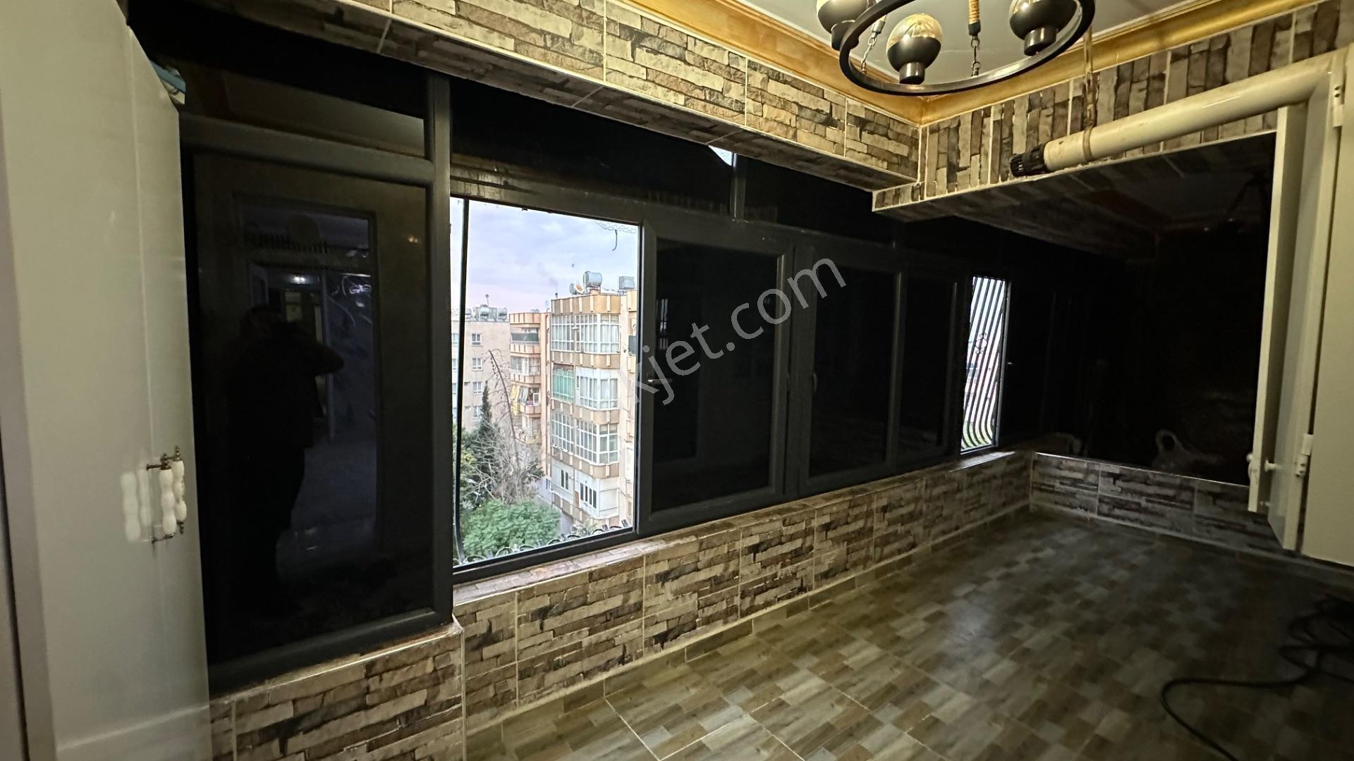 Deniz’den Yenişehir Mah Ana Cadde Üzeri Satılık 4+1 Evebeyn + Cam Ve Süs Havuzlu+lüx İçi Ful Daire — fotoğraf 30
