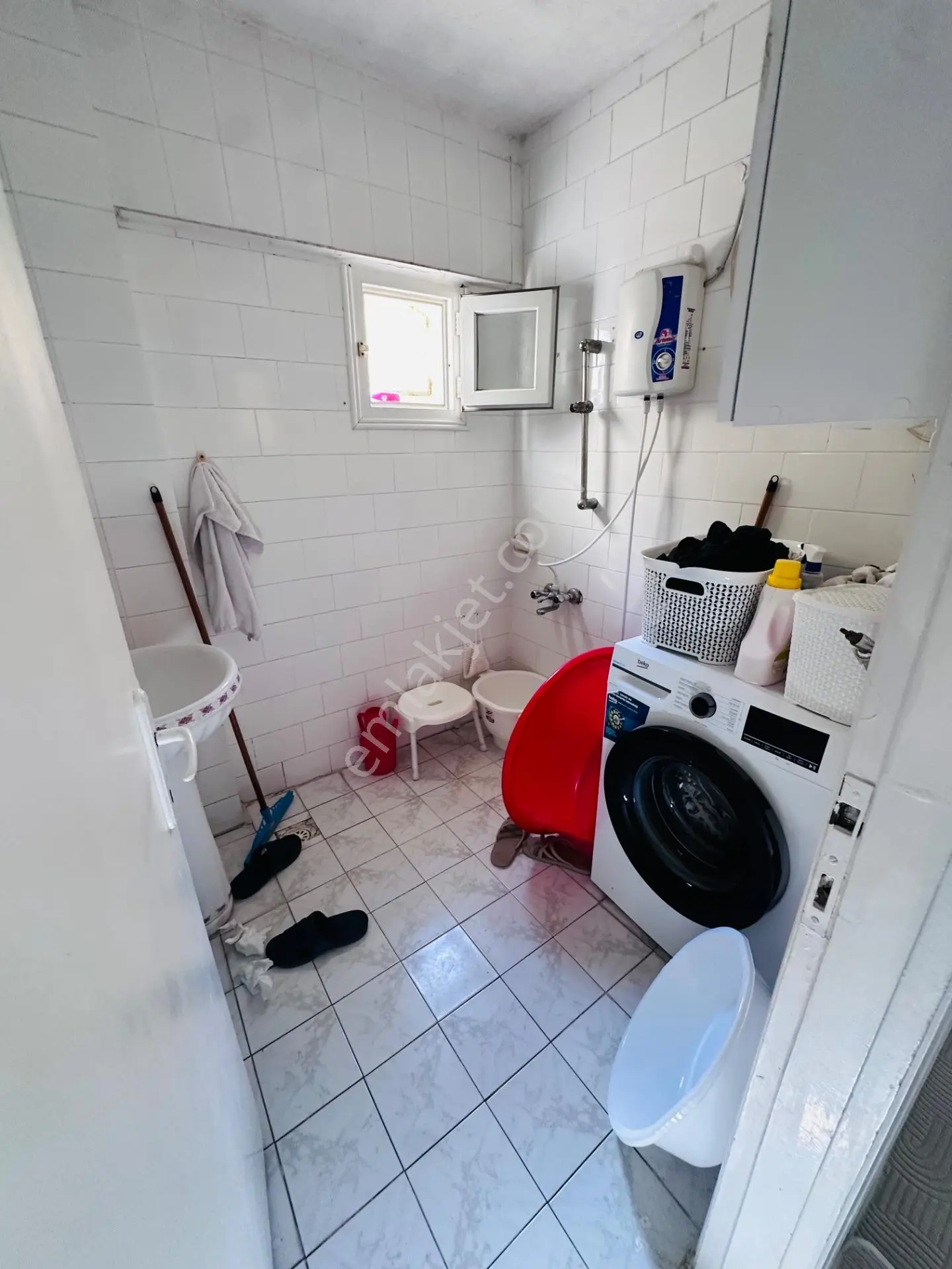 Aziz Emlak’tan Halkkent Beyaz Evler’de Satılık 2 + 1 İçi Full Yapılı Ferah Daire — fotoğraf 4