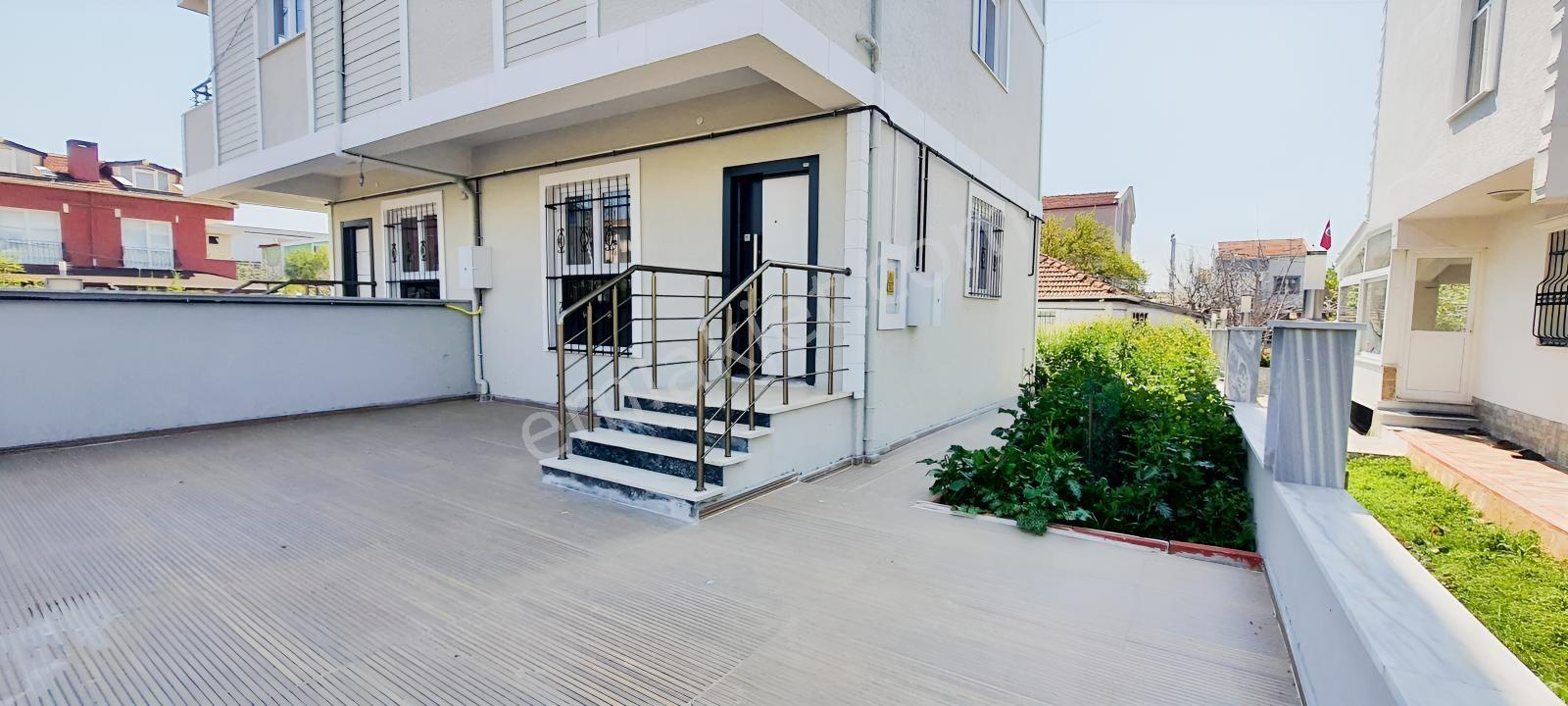 Düzgün Ve Temiz Villa 4+1 Sorunsuz #kartallar Onur Duyar# — fotoğraf 11