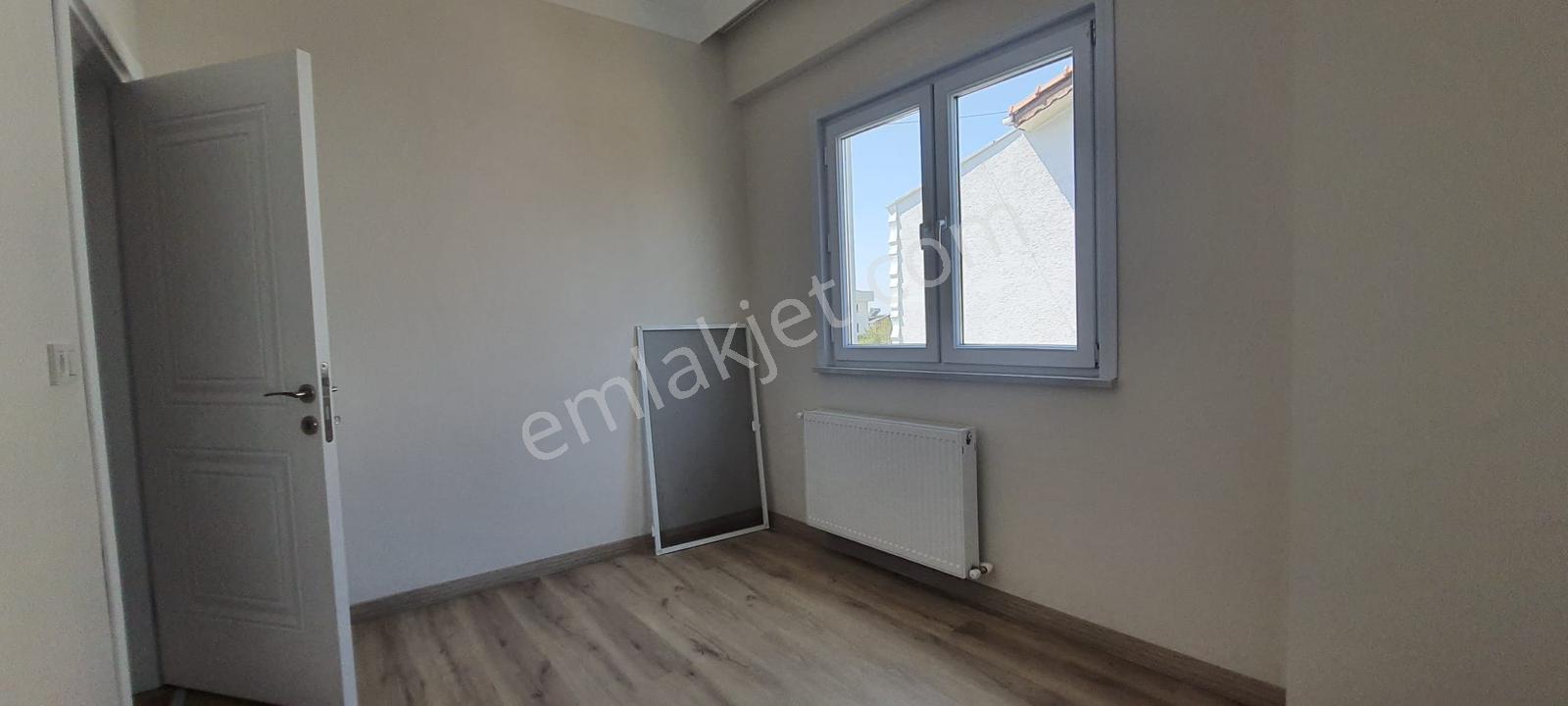 Düzgün Ve Temiz Villa 4+1 Sorunsuz #kartallar Onur Duyar# — fotoğraf 29