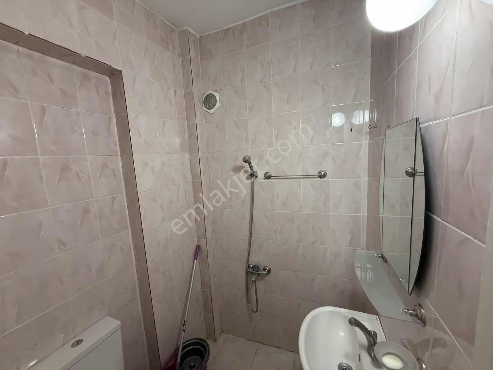 Doğukan Real Estate | Yeni Mahalle Elazığ Belediye Anaokulu Yukarısında 3+1 Asansörlü Satılık Daire — fotoğraf 13