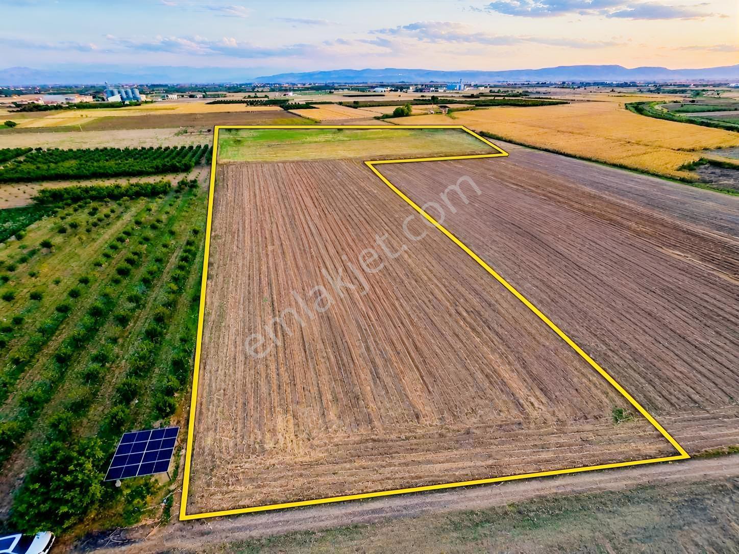 Çivril Menteş Mahallesinde İmara Yakın Satılık 17.219 M2 Arazi.. — fotoğraf 2