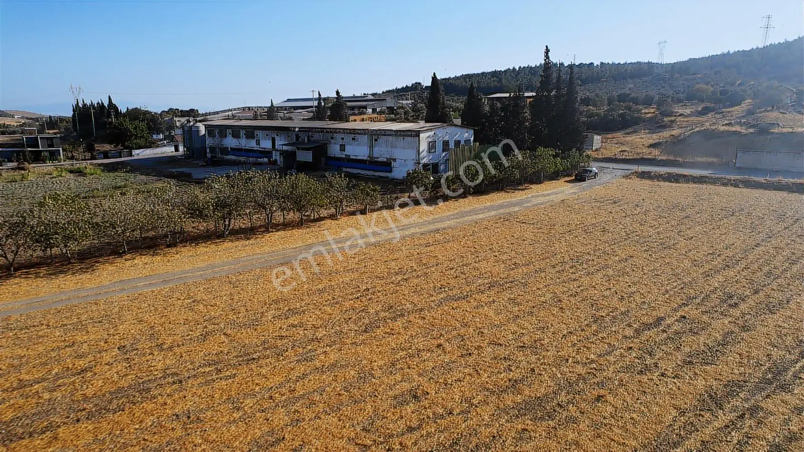 15 Remax Best'ten Ilıpınar'da Yola Cepheli Tarla — fotoğraf 27