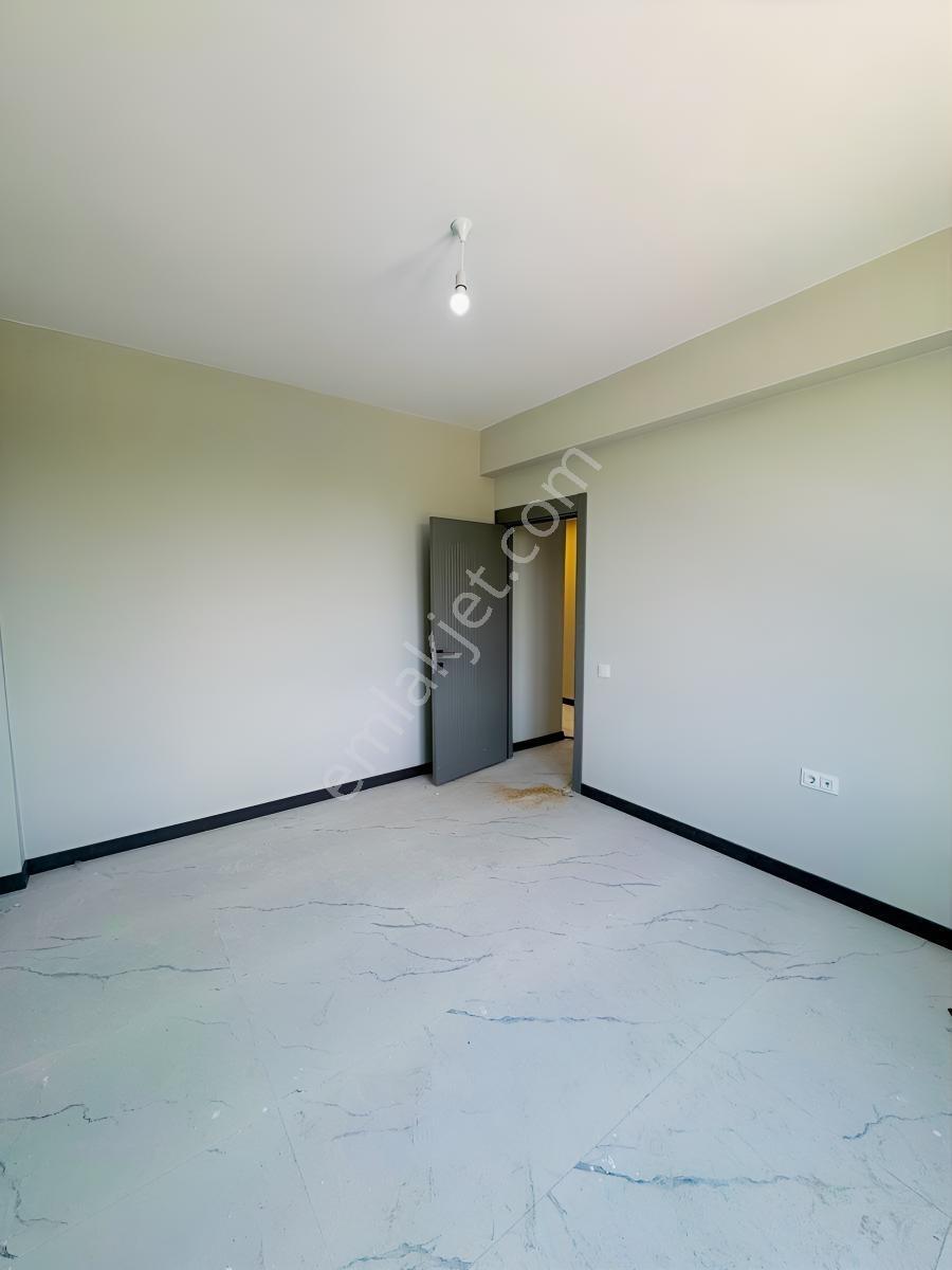 Kökoğlu'ndan Sera Avm Arkasında Site İçi Lüks 3+1 — fotoğraf 19