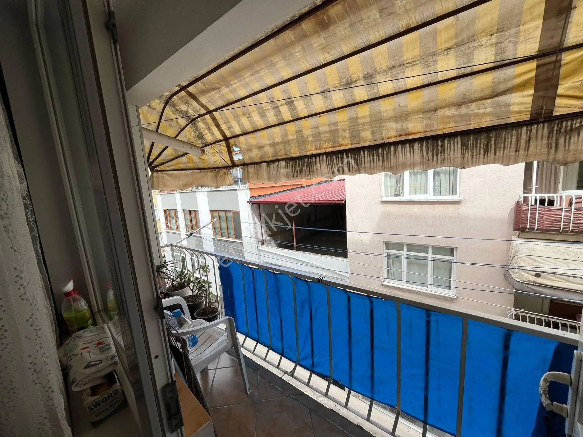 Samsun İlkadım Hürriyet Mahallesi'nde Şehir Merkezinde 2.kat 2+1 Satılık Daire — fotoğraf 5
