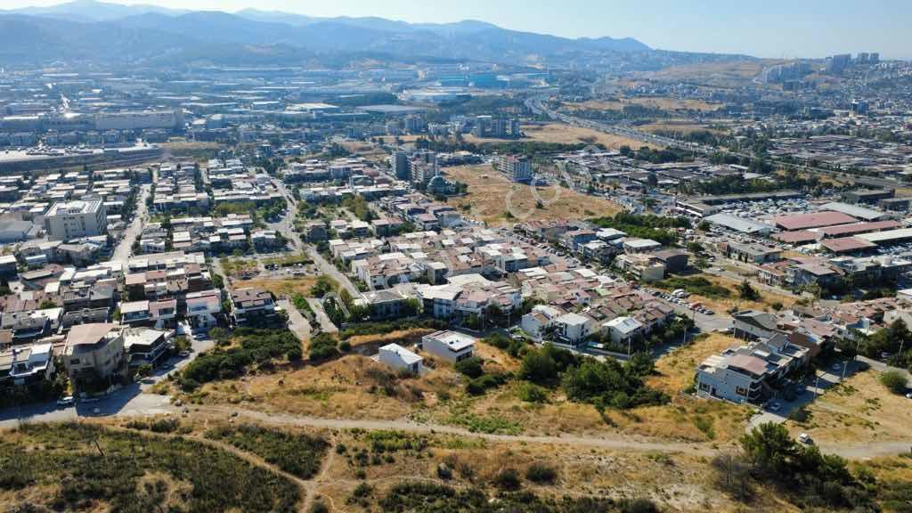 2590m2 İmarlı Bölgede Ki Tek Büyük Arsa — fotoğraf 9