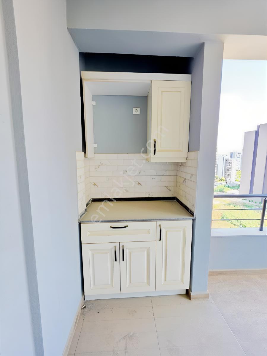 Erdemlinin En Muazzam Konumunda Ana Cad Cepesi 3+1 Daire 135 M2 — fotoğraf 6