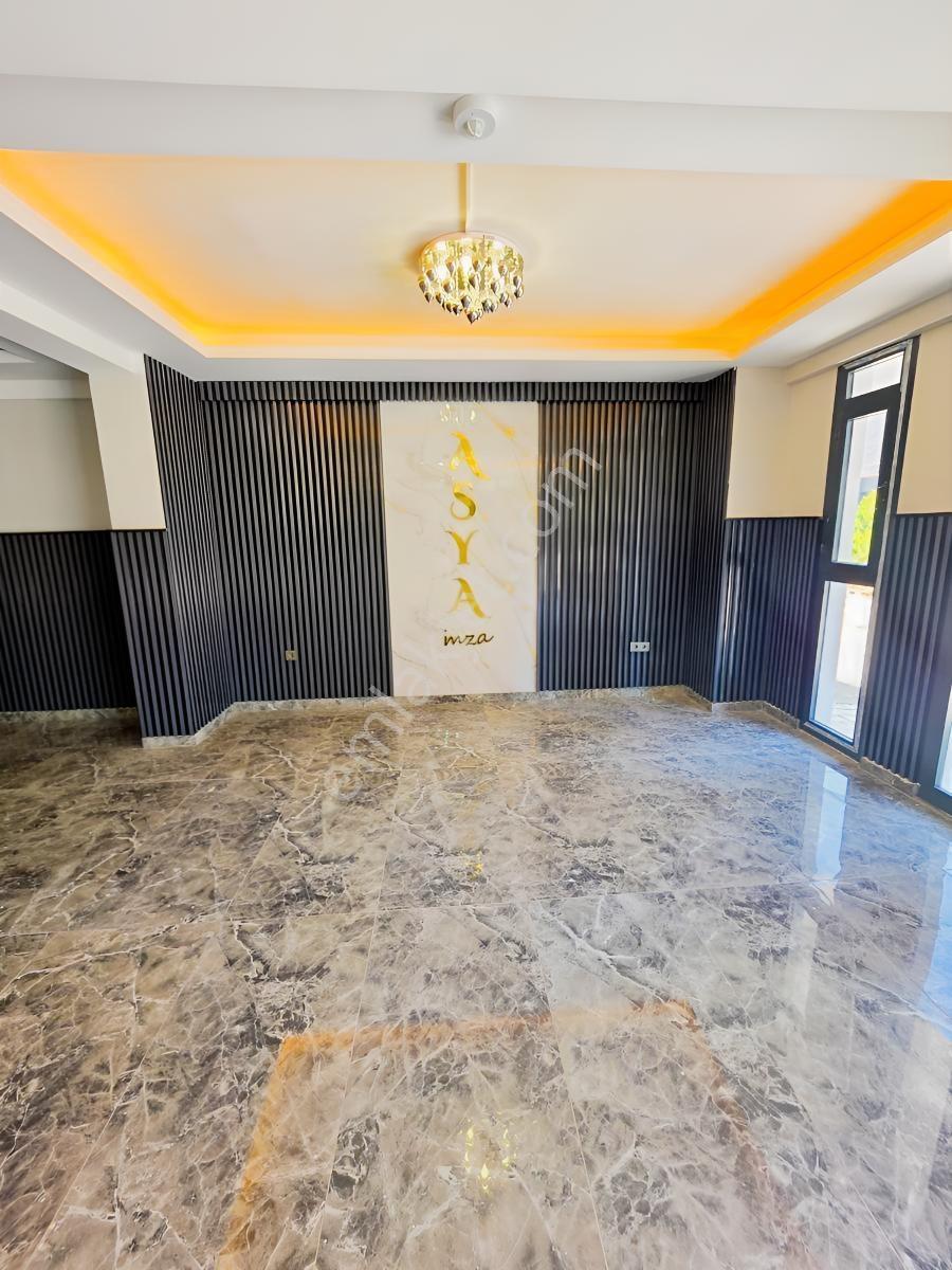 Erdemlinin En Muazzam Konumunda Ana Cad Cepesi 3+1 Daire 135 M2 — fotoğraf 12