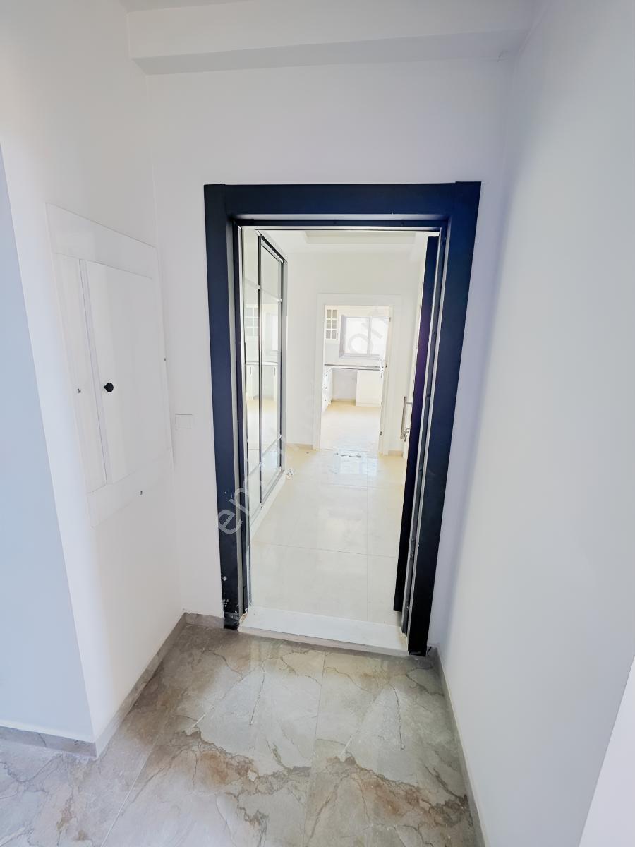 Erdemlinin En Muazzam Konumunda Ana Cad Cepesi 3+1 Daire 135 M2 — fotoğraf 34