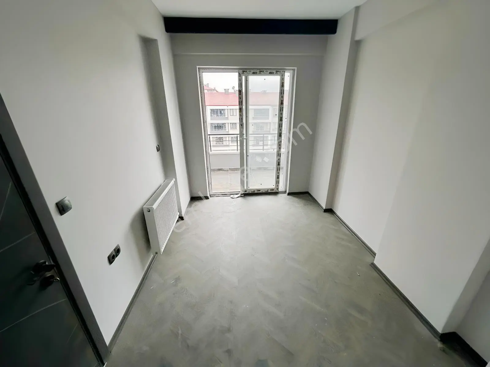 1.5milyon Kredili Havuz M.6.kat Satılık 1+1 Daire — fotoğraf 8