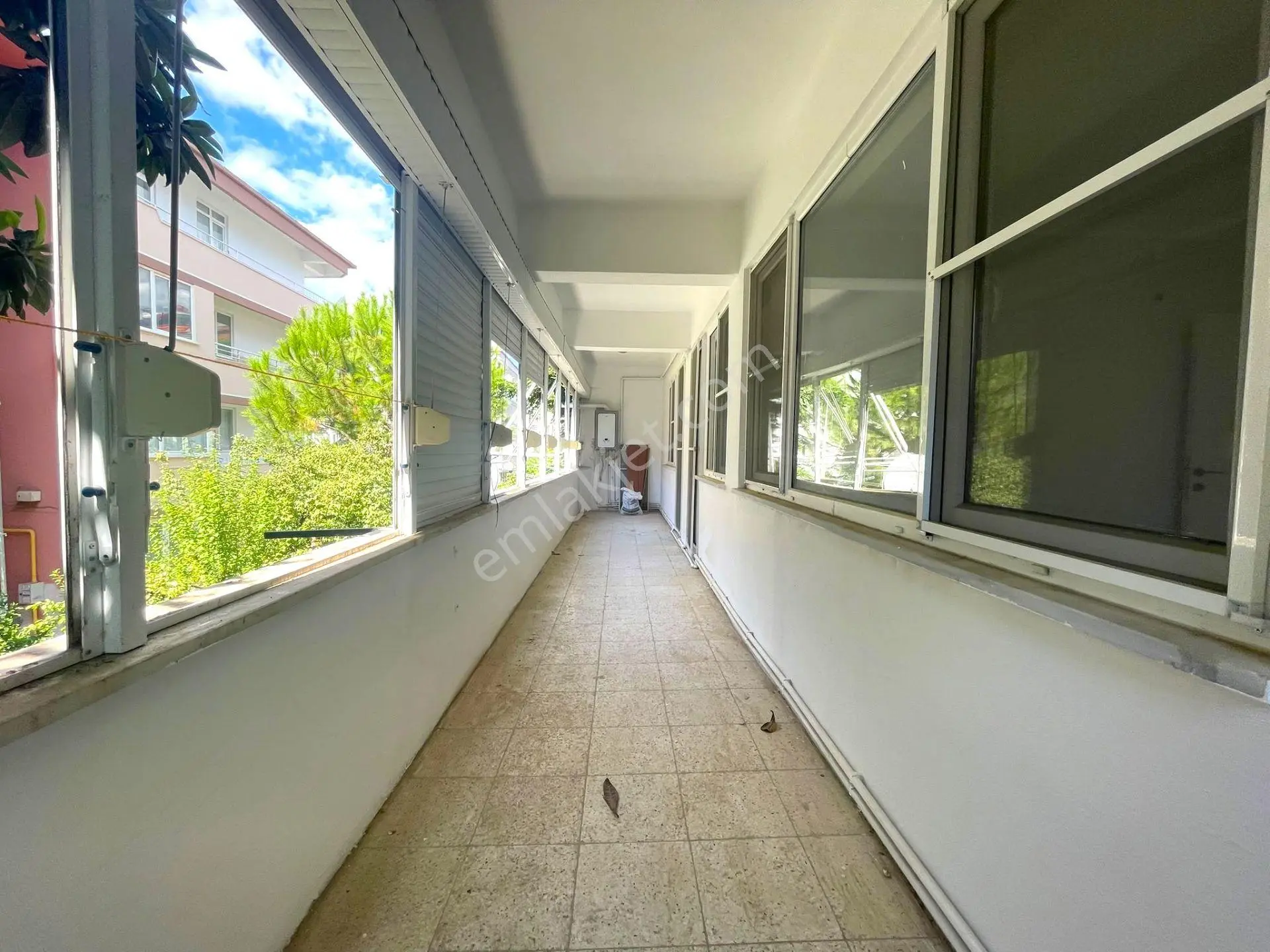 𝄞yeni Daireler Melodi'den! İkizçay'da 2+1 Ayrı Mutfaklı Ara Kat Çift Wcli Denize 350mt Daire — fotoğraf 8