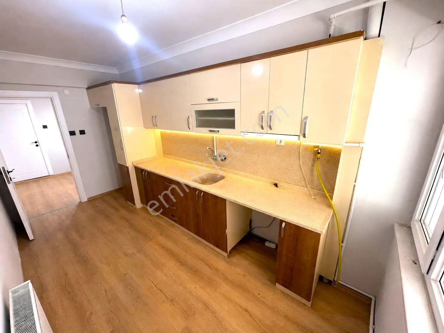 𝄞yeni Daireler Melodi'den! İkizçay'da 2+1 Ayrı Mutfaklı Ara Kat Çift Wcli Denize 350mt Daire — fotoğraf 12