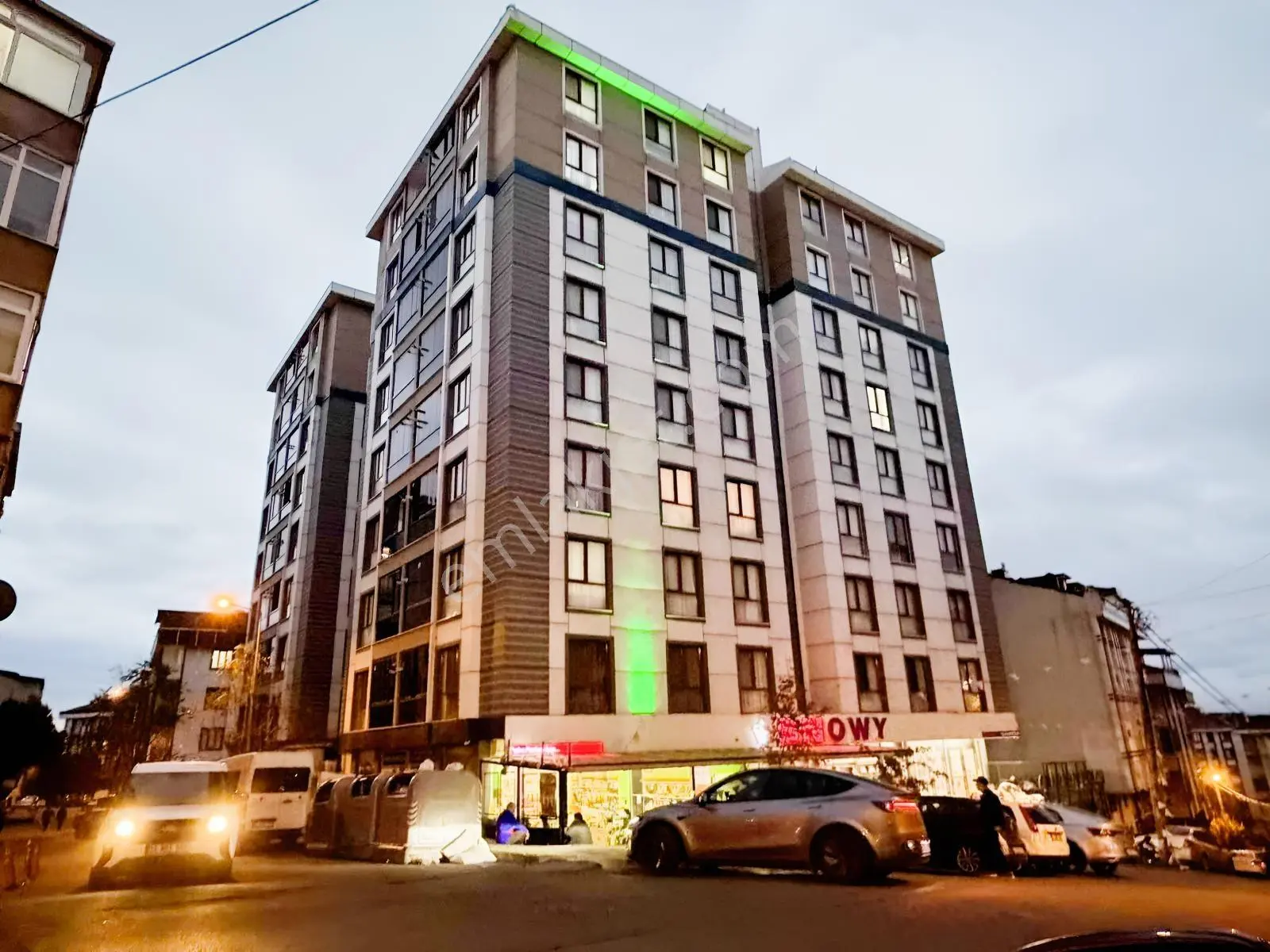 Green Life Sitesinde Manzaralı Büyük Tip Satılık Daire