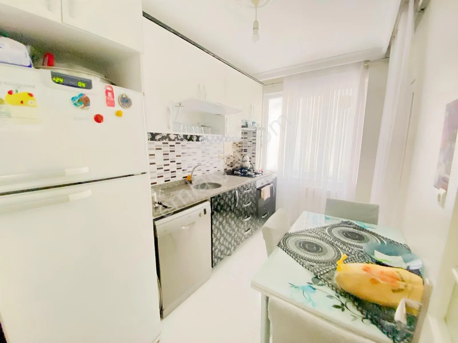 Gazi Hastanesi Arkası Cadde Üstü Cift Balkonlu 10 Yaşnda Arakat — fotoğraf 16