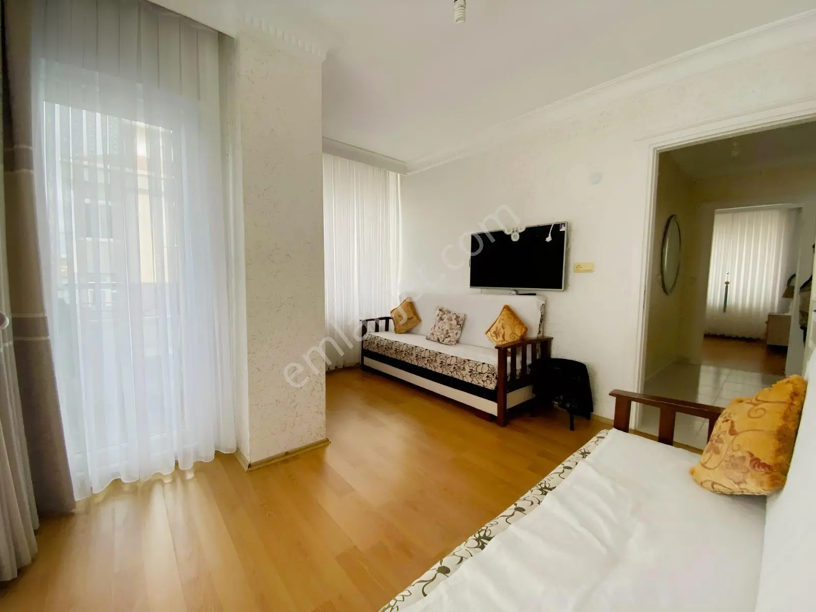Gazi Hastanesi Arkası Cadde Üstü Cift Balkonlu 10 Yaşnda Arakat — fotoğraf 25