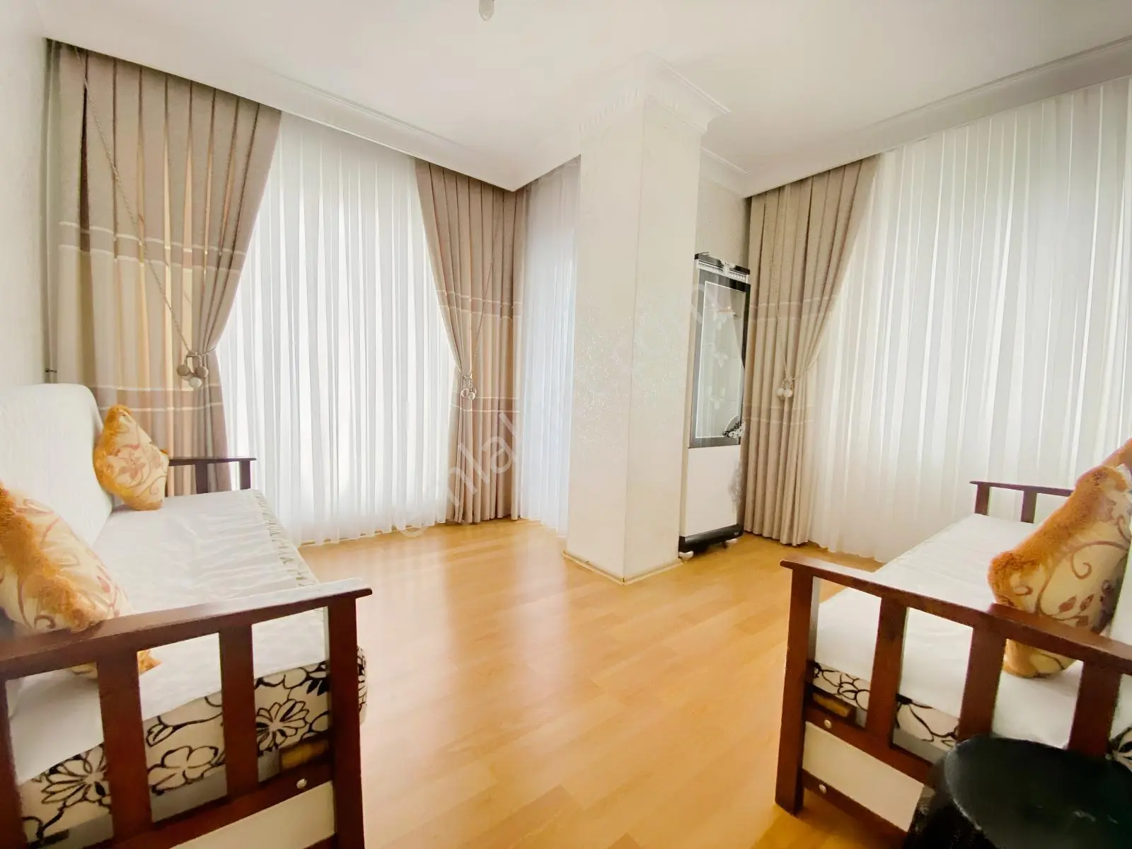 Gazi Hastanesi Arkası Cadde Üstü Cift Balkonlu 10 Yaşnda Arakat — fotoğraf 27
