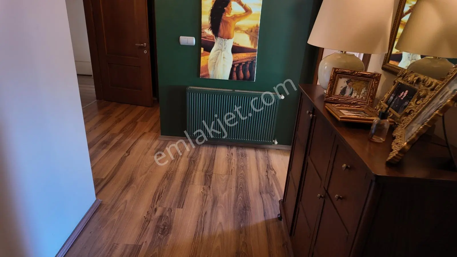 Akyazı Mahallesi'nde Sahile Yürüme Mesafesinde Geniş 3+1 Daire — fotoğraf 5