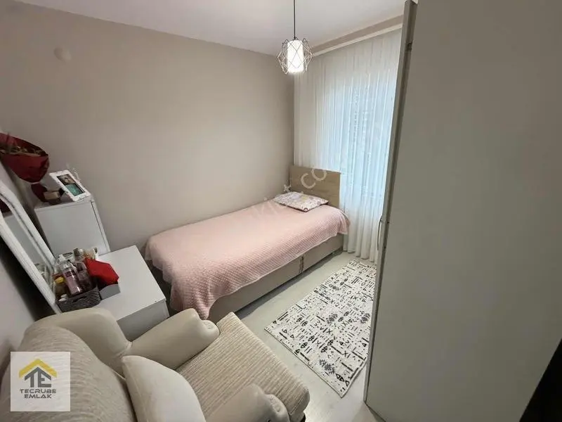 Atış Caddesi Üzerinde Orta Katta 3+1 Manzaralı Full Yapılı — fotoğraf 13