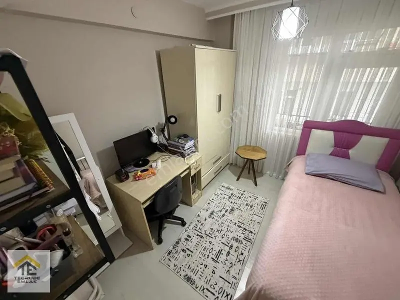 Atış Caddesi Üzerinde Orta Katta 3+1 Manzaralı Full Yapılı — fotoğraf 15