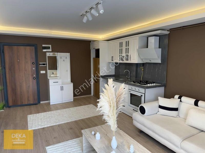 Deka Gayrimenkul'den Full Kredili Lüks Eşyalı 1+1 — fotoğraf 10