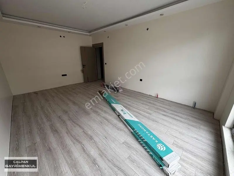 Kıbrısköy Mah Yapım Aşamasında Uygun Fiyatlı 3+1 Satılık Daire — fotoğraf 3