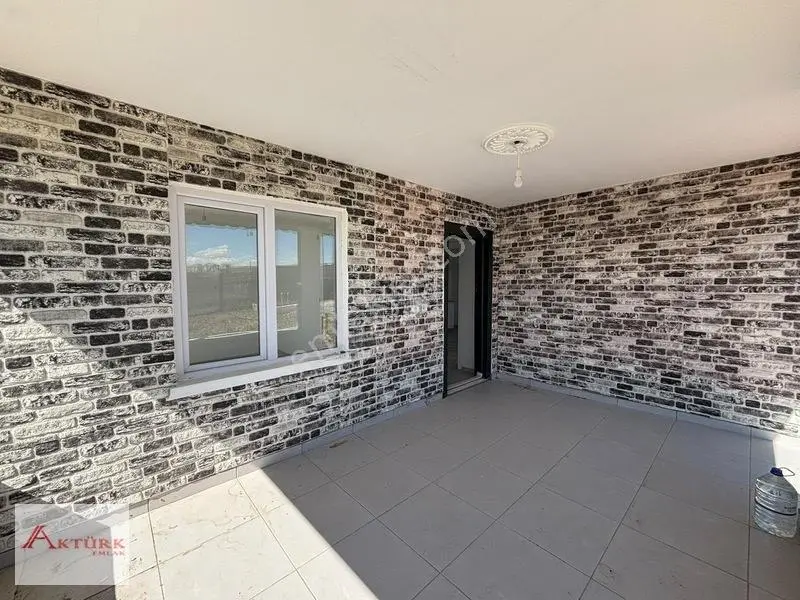 //aktürk Emlak\\imarlı Arsa İçerisinde Abonelikleri Aktif Villa* — fotoğraf 4