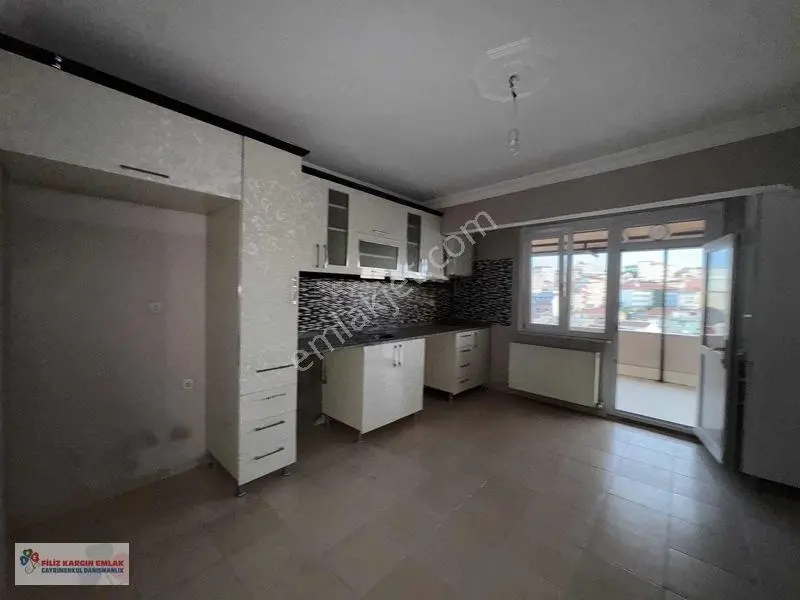 Fevzi Çakmak'ta Satılık 2+1 Daire, 100m², Hisseli Tapu — fotoğraf 11