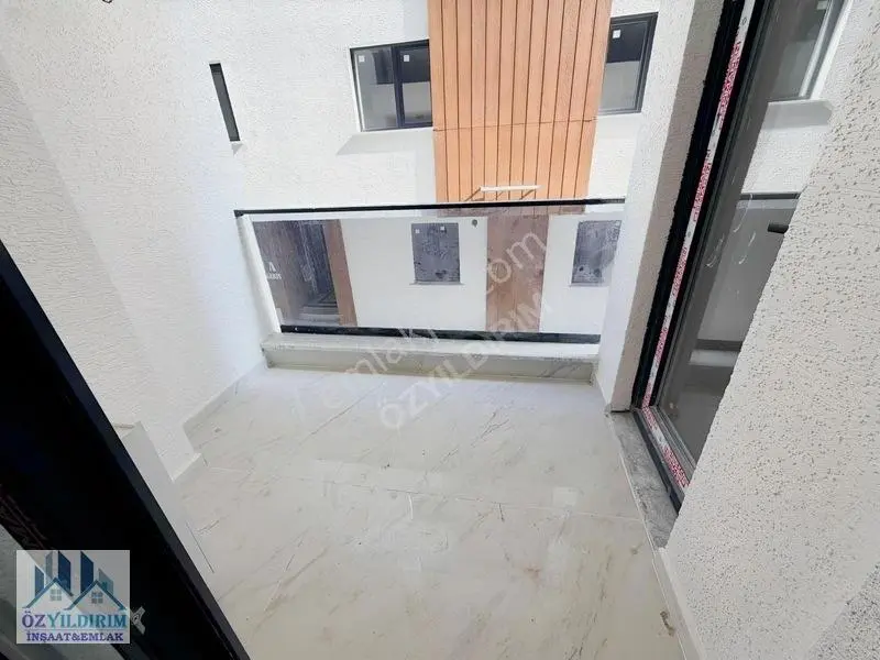 Çekmeköy Merkez'de, Butik Site İçinde 2+1 Lüks Satılık Daire — fotoğraf 18
