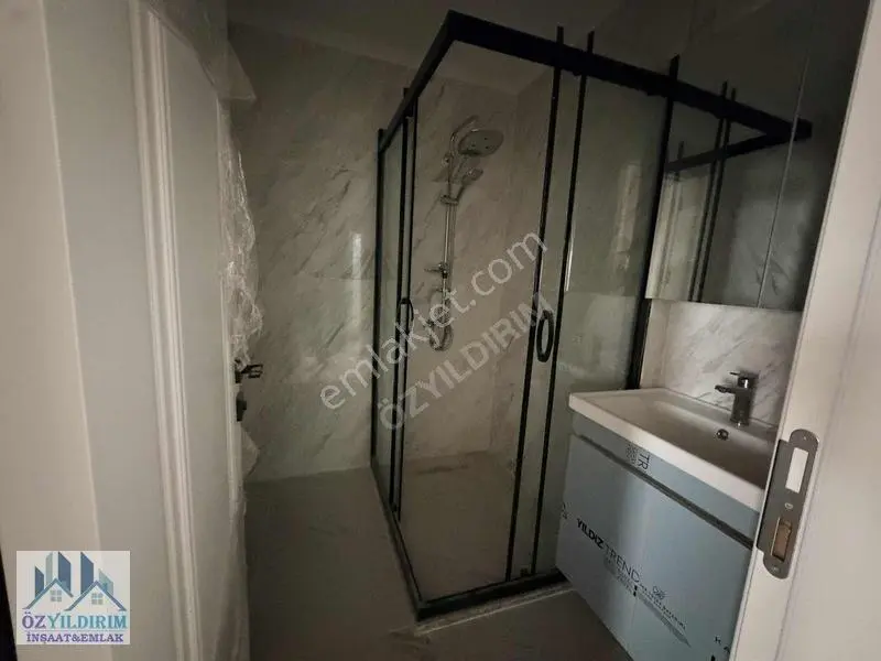 Çekmeköy Merkez'de, Butik Site İçinde 2+1 Lüks Satılık Daire — fotoğraf 20