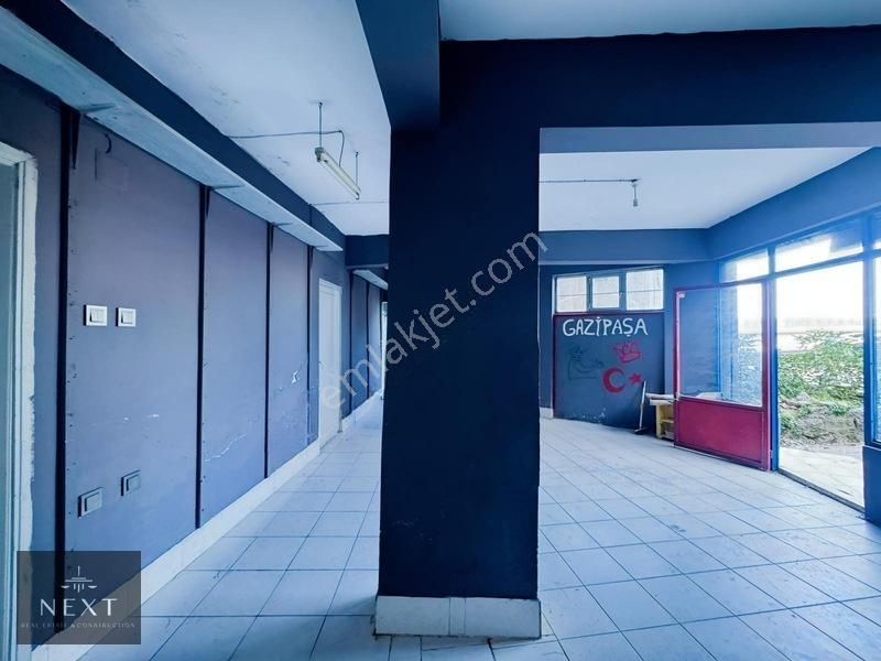 Meydana Adım Mesafesinde Yüksek Kira Getirili 2 Daire + Depo — fotoğraf 3
