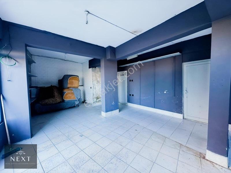 Meydana Adım Mesafesinde Yüksek Kira Getirili 2 Daire + Depo — fotoğraf 6