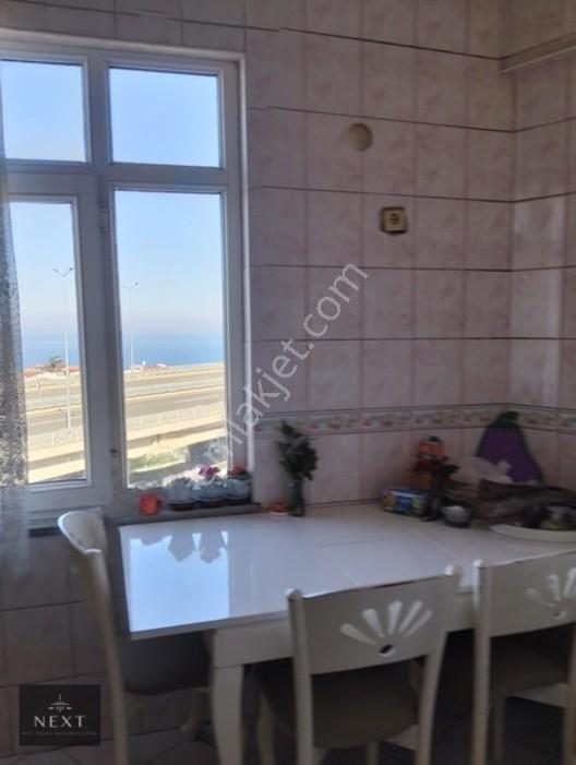 Meydana Adım Mesafesinde Yüksek Kira Getirili 2 Daire + Depo — fotoğraf 13