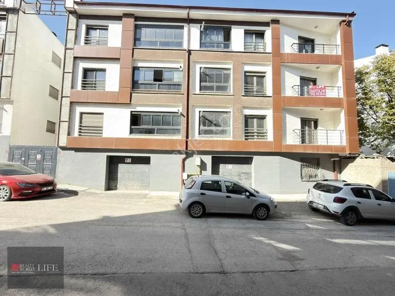 Rw Lıfe // Emek Mah. Ertaş Cadde Yanı Lüks 3+1 Satılık Daire