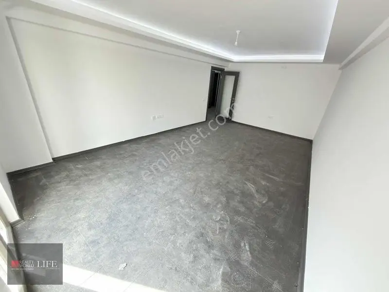 Rw Lıfe // Emek Mah. Ertaş Cadde Yanı Lüks 3+1 Satılık Daire — fotoğraf 4