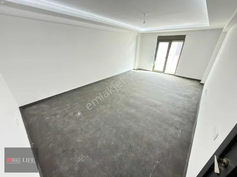Rw Lıfe // Emek Mah. Ertaş Cadde Yanı Lüks 3+1 Satılık Daire — fotoğraf 5