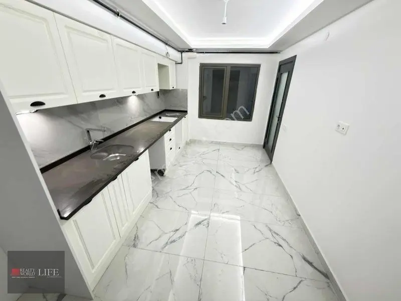 Rw Lıfe // Emek Mah. Ertaş Cadde Yanı Lüks 3+1 Satılık Daire — fotoğraf 8