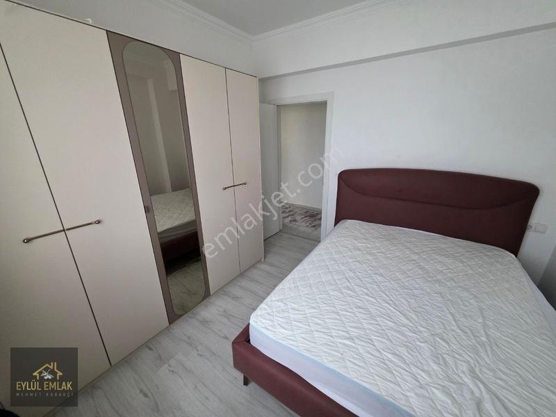 Mumcularda Eşyalı Satılık 2+1 Daire — fotoğraf 10