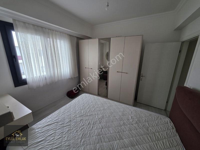 Mumcularda Eşyalı Satılık 2+1 Daire — fotoğraf 21