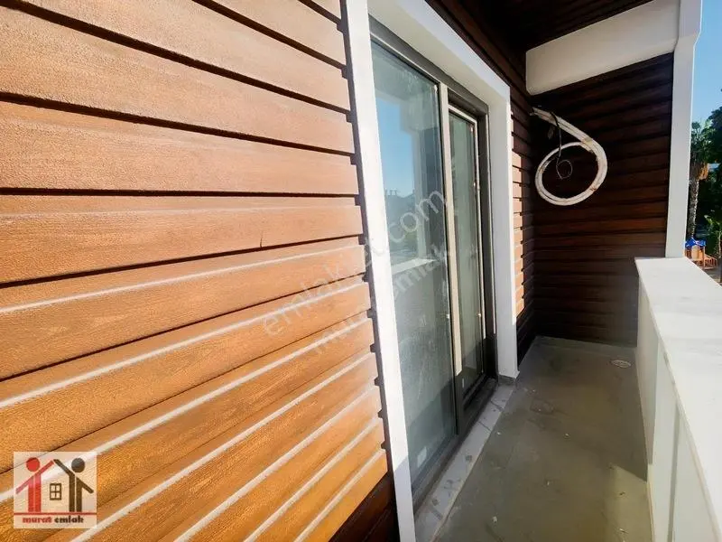 Sıfır Lüx Katda Oturuma Hazır 1+1 Kapalı Garajlı Daire — fotoğraf 15